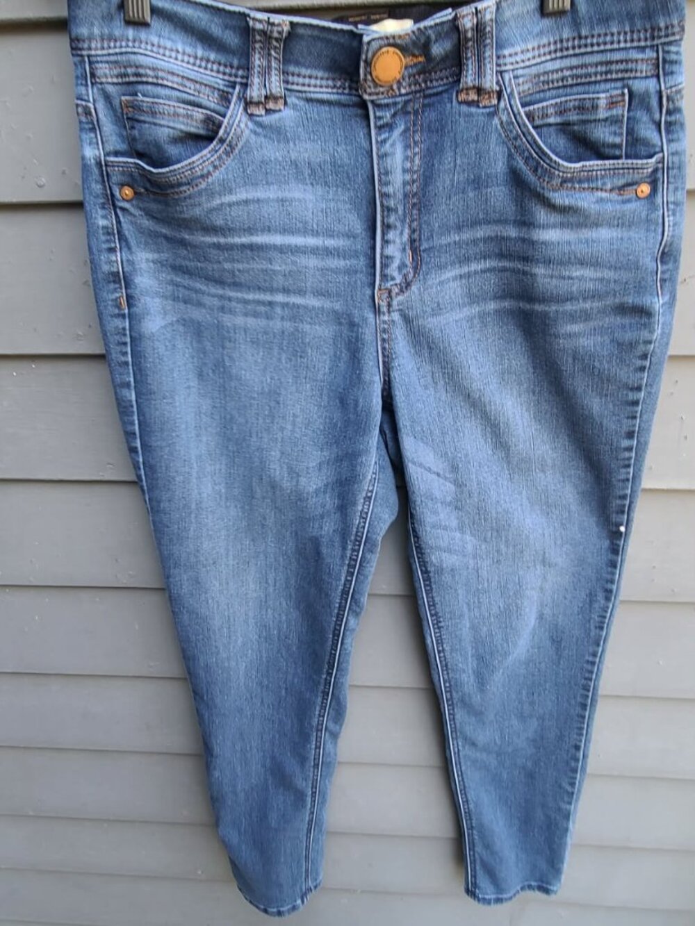 Democracy Ab Technology Stretchy Jeans size 8
